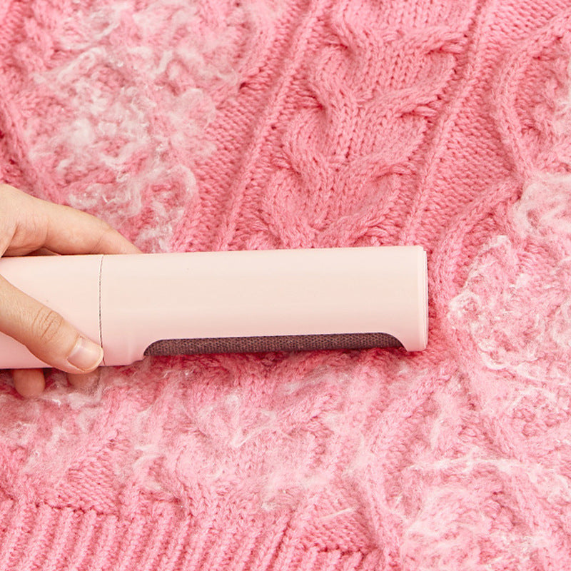 Reusable Pet Hair Remover - Self-Cleaning Brush for Cats & Dogs