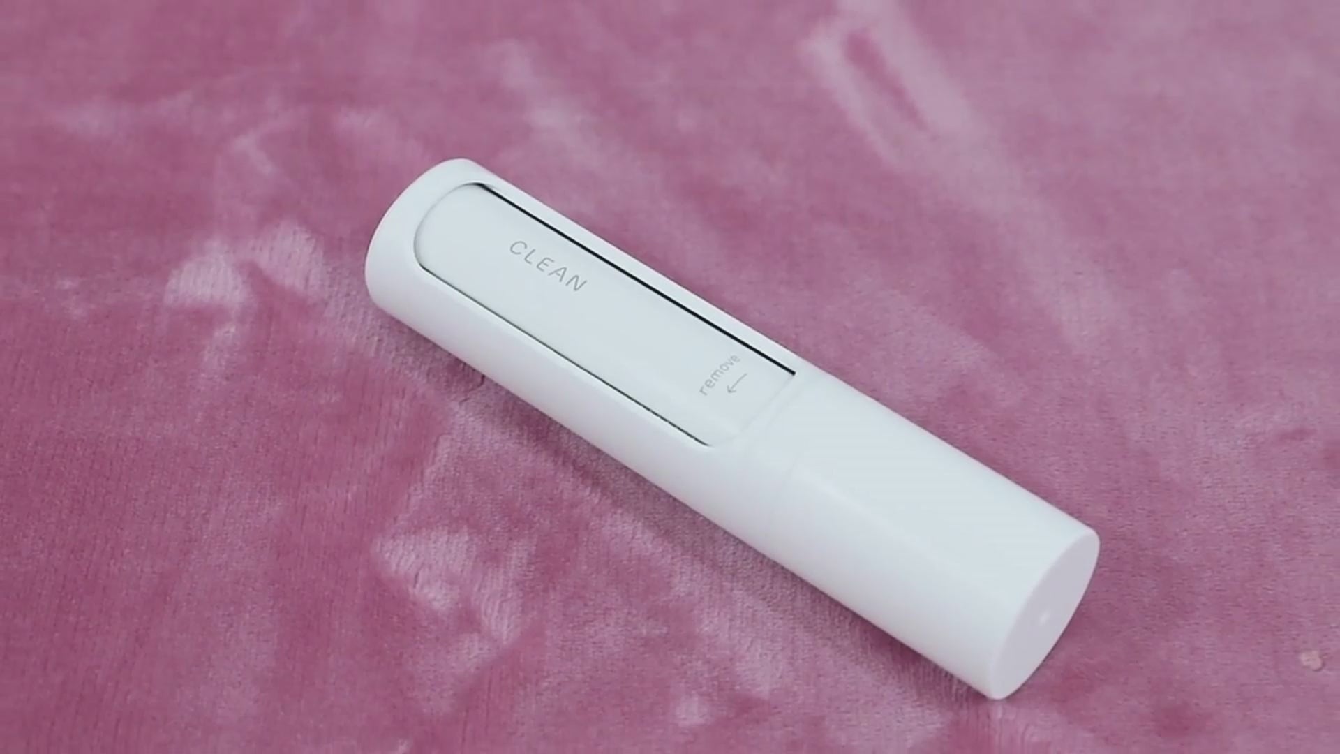 Reusable Pet Hair Remover - Self-Cleaning Brush for Cats & Dogs